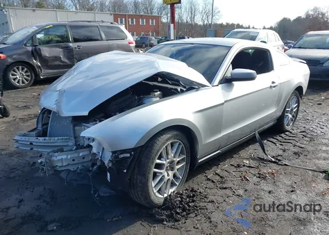 2012 Ford Mustang V6 Premium из США, поврежденный, VIN 1ZVBP8AM1C5280116